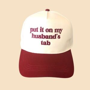 Tab’s on the Mister Hat 🧾 💚 💚